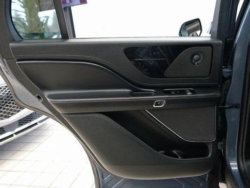Used 2021 Lincoln Aviator Reserve AWD/4WD image 48