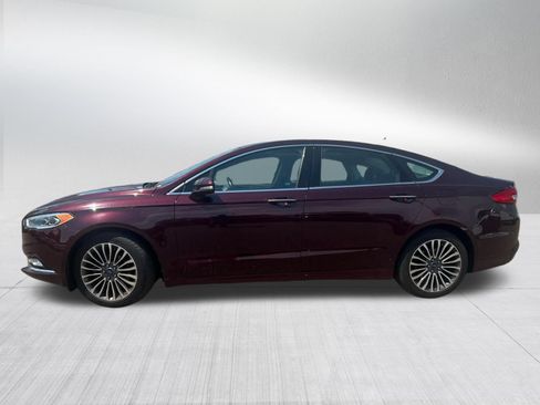Used 2017 Ford Fusion SE w/ Fusion SE Technology Package AWD/4WD image 3