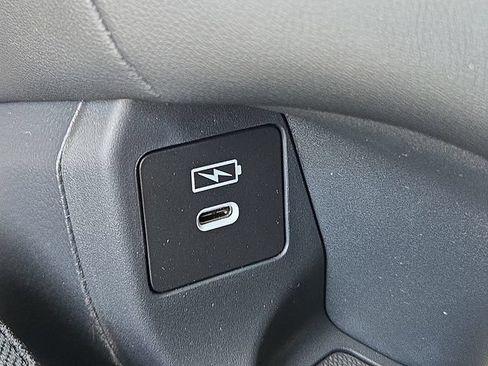 New 2027 Honda HR-V LX image 20