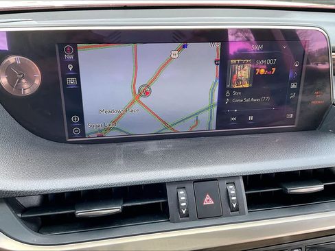 Used 2019 Lexus ES 350 w/ Premium Package image 31