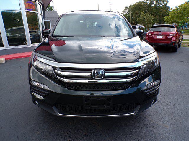 Used 2016 Honda Pilot Touring image 2