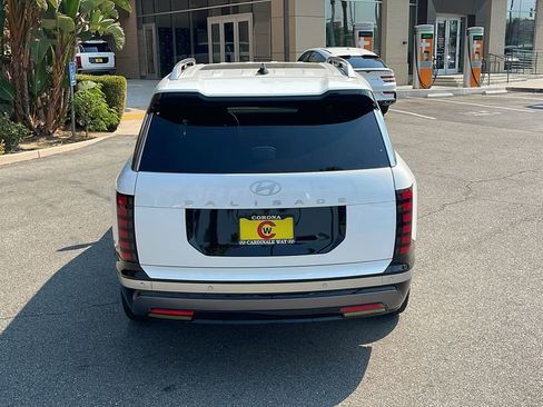 New 2026 Hyundai Palisade Limited image 8