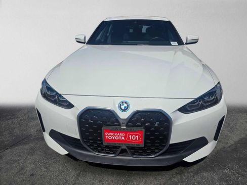 Used 2024 BMW i4 eDrive35 w/ Convenience Package RWD image 8