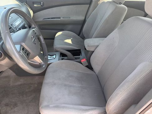 Used 2005 Nissan Altima 2.5 S w/ (F01) Convenience Pkg FWD image 10