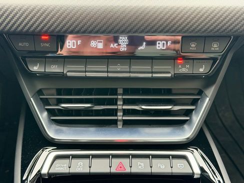 Used 2025 Audi S e-tron GT Prestige w/ Prestige Package image 36