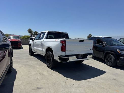 Used 2024 Chevrolet Silverado 1500 LT w/ Protection Package AWD/4WD image 4