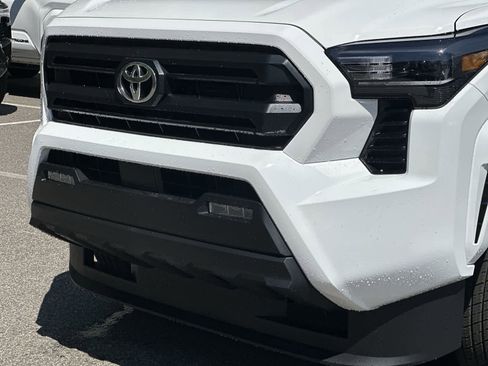 New 2026 Toyota Tacoma SR5 AWD/4WD image 12