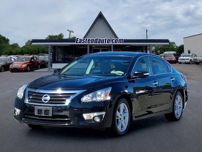 Used 2013 Nissan Altima 2.5 SL w/ Technology Pkg