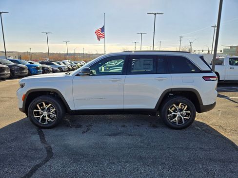 New 2025 Jeep Grand Cherokee Limited image 7