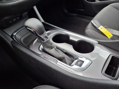 Used 2024 Chevrolet Malibu LT FWD image 11