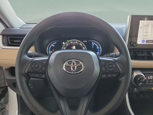 Certified 2025 Toyota RAV4 XLE image 16