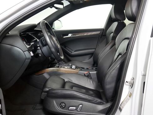 Used 2016 Audi A4 Premium Plus w/ Technology Package image 23