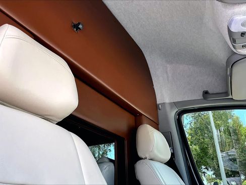 Used 2017 Mercedes-Benz Sprinter 3500 image 13