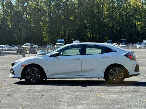 Used 2018 Honda Civic EX image 7