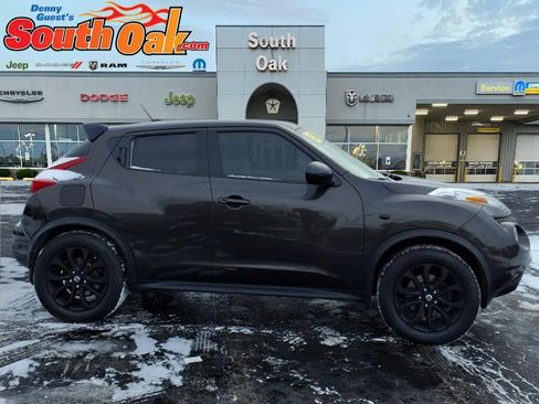 Used 2013 Nissan Juke SL w/ Midnight Edition image 2