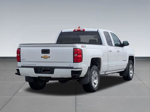 Used 2018 Chevrolet Silverado 1500 LT w/ All Star Edition AWD/4WD image 5