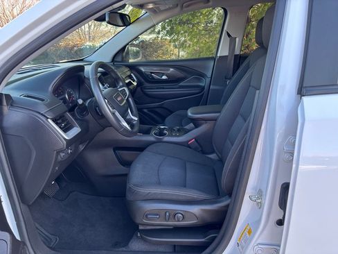 Used 2022 GMC Terrain SLE w/ Driver Convenience Package image 12
