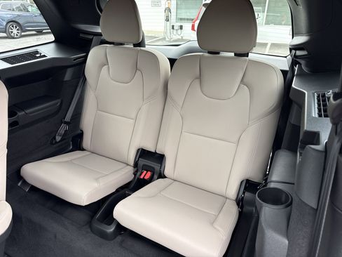 New 2026 Volvo XC90 B5 Plus w/ Protection Package image 15