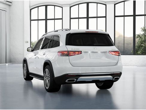 Used 2026 Mercedes-Benz GLS 450 4MATIC image 26