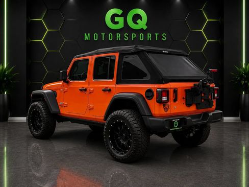 Used 2018 Jeep Wrangler Unlimited Sport S AWD/4WD image 5