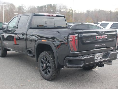 New 2026 GMC Sierra 2500 AT4 w/ AT4 Premium Plus Package image 5