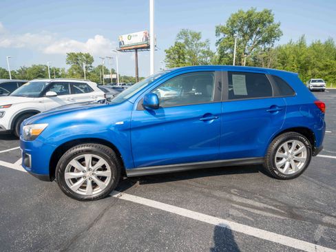 Used 2015 Mitsubishi Outlander Sport ES AWD/4WD image 3