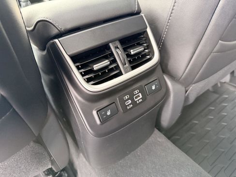 Certified 2025 Subaru Legacy Limited image 34