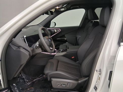 New 2026 BMW X3 xDrive30 image 3