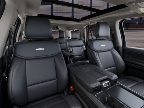 New 2027 Ford Expedition Platinum RWD image 10