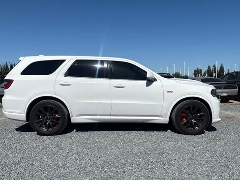 Used 2018 Dodge Durango SRT w/ Technology Group AWD/4WD image 9