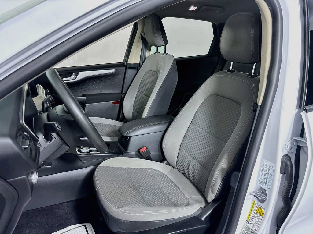 Used 2020 Ford Escape SE FWD image 11