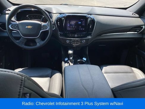 Used 2023 Chevrolet Traverse LT w/ LT Premium Package AWD/4WD image 5