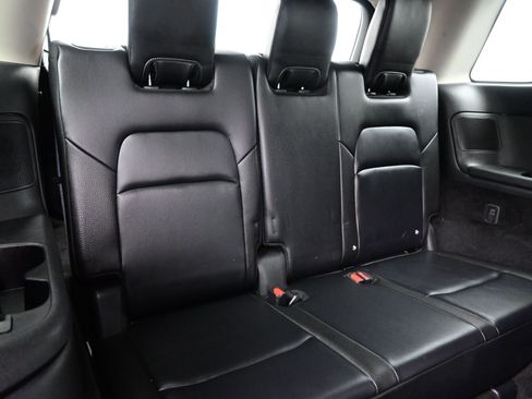 Used 2023 Nissan Pathfinder SL w/ SL Premium Package AWD/4WD image 17
