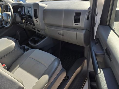 Used 2013 Nissan NV 2500 S w/ PWR Basic Pkg image 7