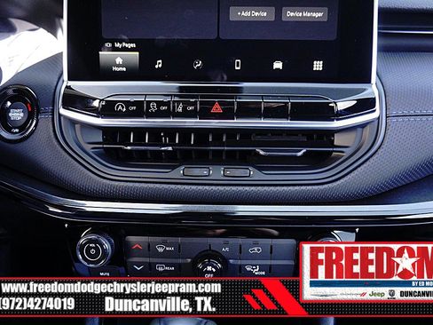 New 2026 Jeep Compass Latitude image 21