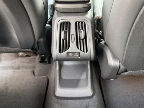 New 2026 BMW X1 xDrive28i w/ Technology Package image 18