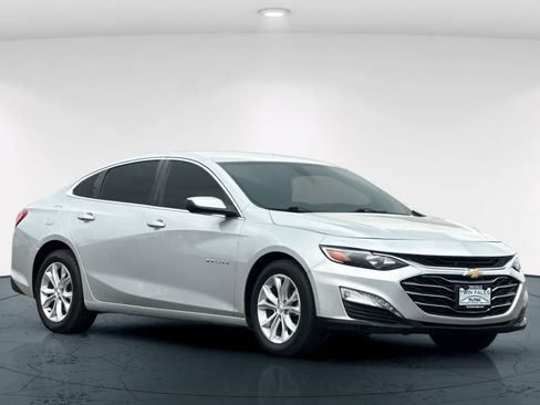 Used 2020 Chevrolet Malibu LT FWD image 5