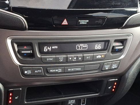 Used 2023 Honda Passport EX-L image 16