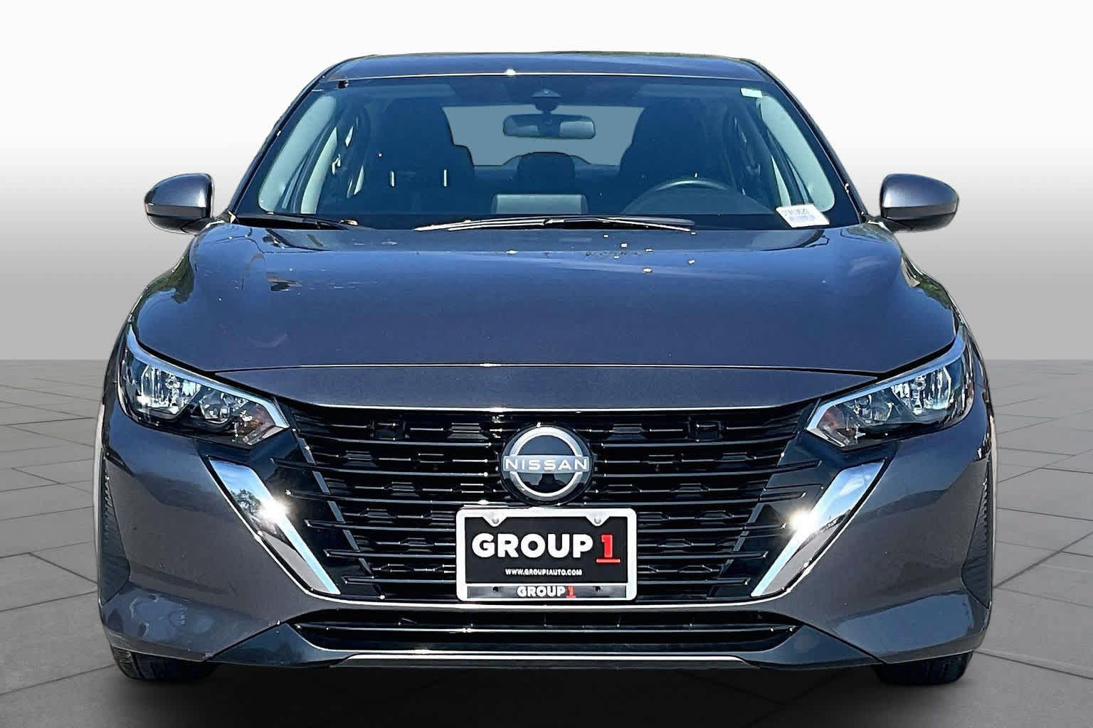 Used 2025 Nissan Sentra SV FWD image 4