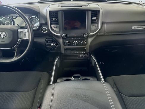 Used 2022 RAM 1500 Big Horn AWD/4WD image 17
