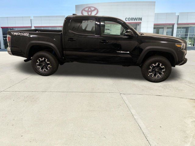 Used 2023 Toyota Tacoma TRD Off-Road AWD/4WD image 34