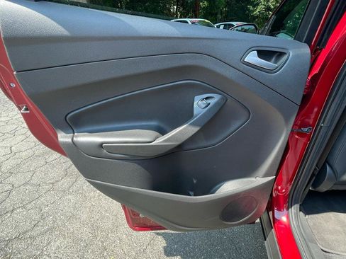 Used 2017 Ford Escape SE AWD/4WD image 20