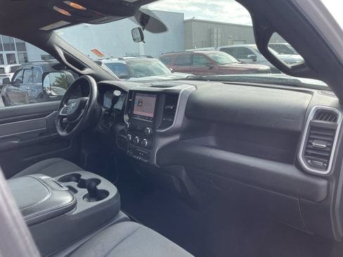 Used 2022 RAM 2500 Big Horn AWD/4WD image 17