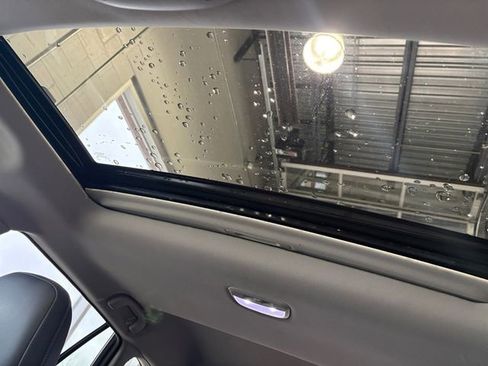 Used 2024 Subaru Outback Touring XT image 22