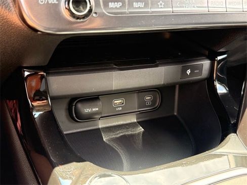 New 2025 Kia Seltos EX image 18