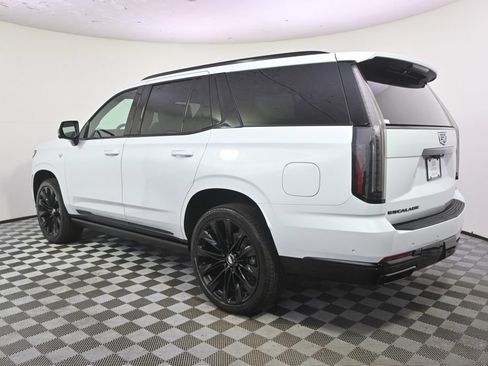 New 2026 Cadillac Escalade Platinum Sport w/ LPO, ONYX Package AWD/4WD image 3