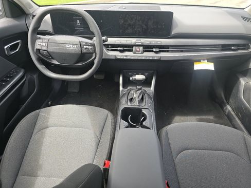 Used 2025 Kia K4 FWD image 20