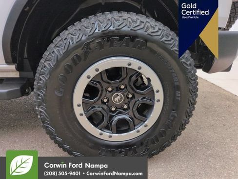 Certified 2024 Ford Bronco Outer Banks w/ Sasquatch Package AWD/4WD image 34
