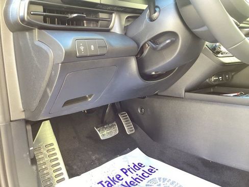 New 2026 Hyundai Elantra SEL Sport FWD image 21