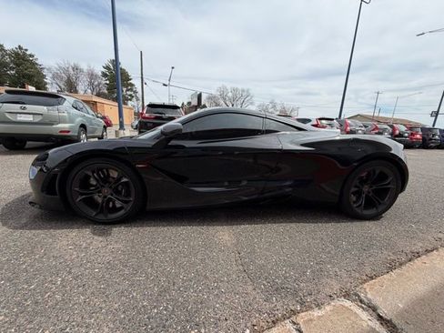Used 2018 McLaren 720S RWD image 4